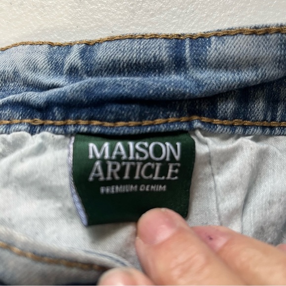 Women’s Blue Johnny Straight Leg Distressed Jeans - Picture 7 of 8